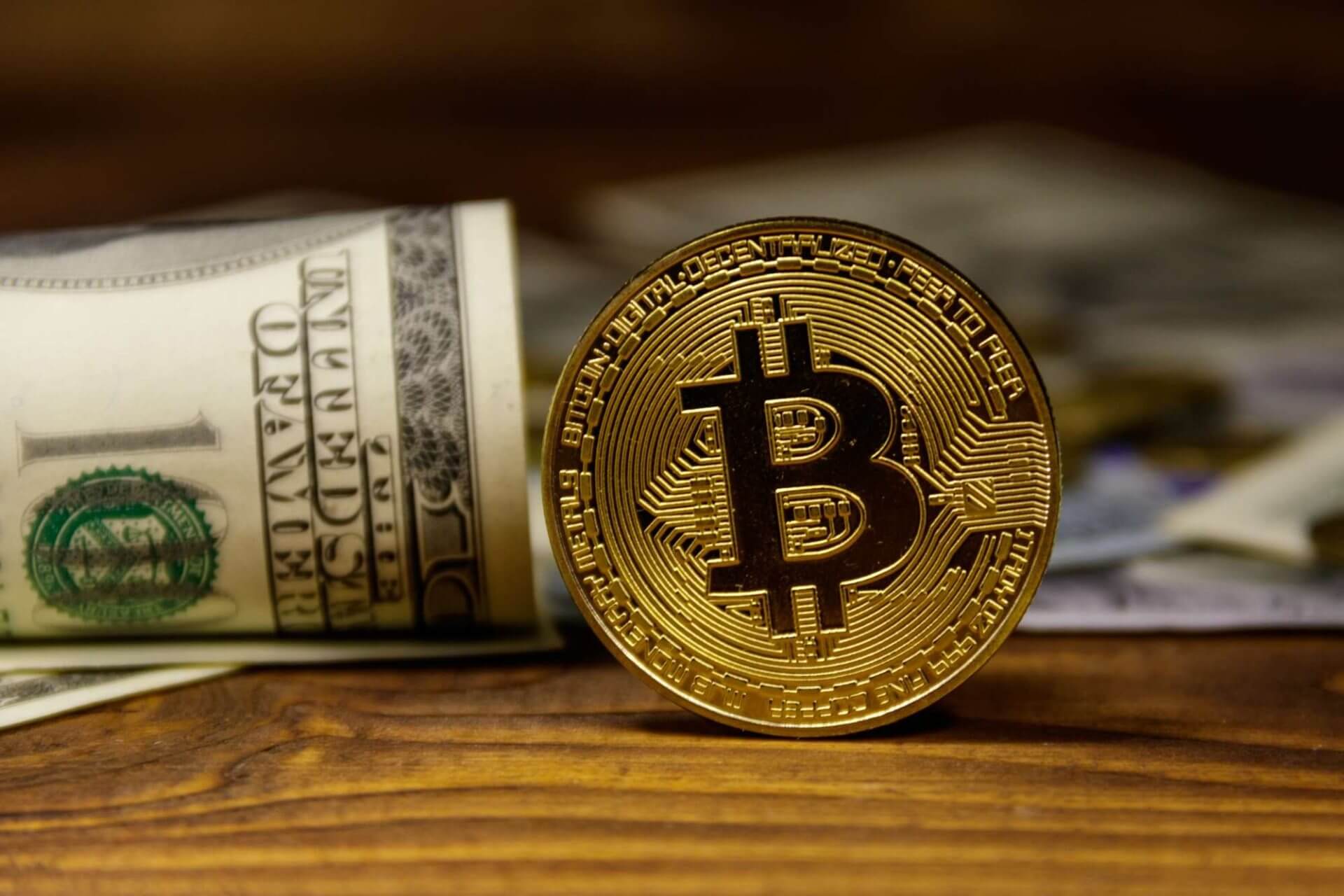 MicroStrategy investiert erneut in Bitcoin, besitzt jetzt 461.000 BTC